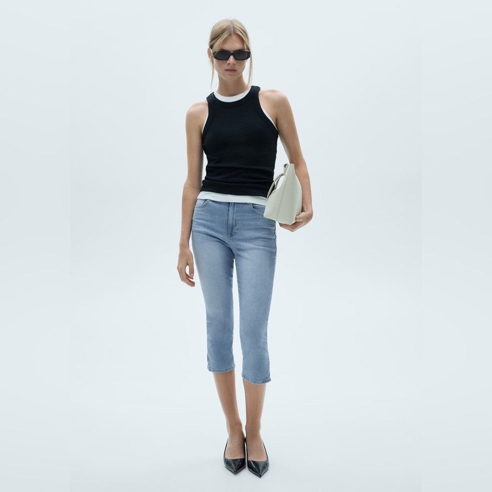Mango Light Blue side opening capri jeans NWT - Picture 3 of 6